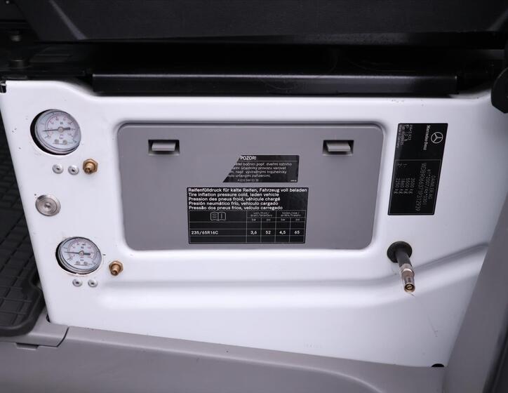 Mercedes-Benz Sprinter 41