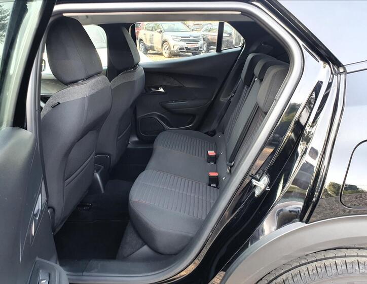 Peugeot 2008 14