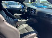Dodge Challenger 7