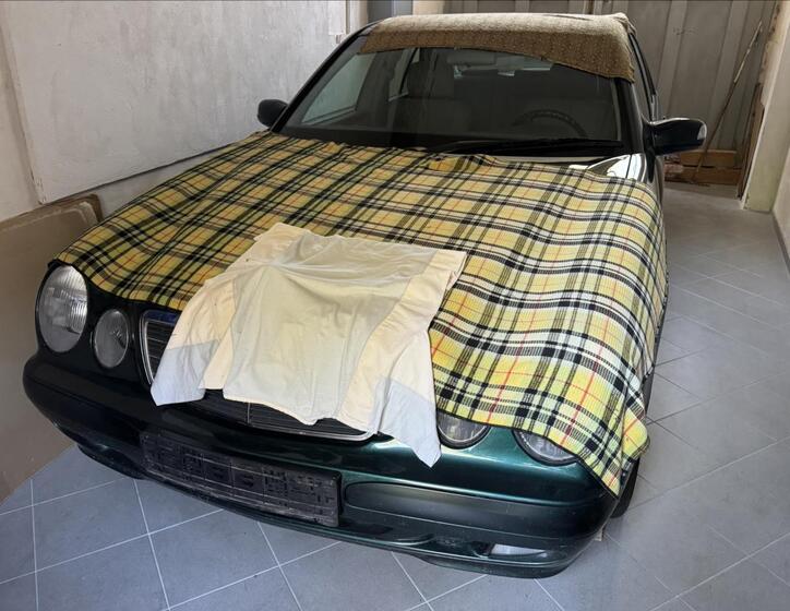 Mercedes-Benz Třídy E 24