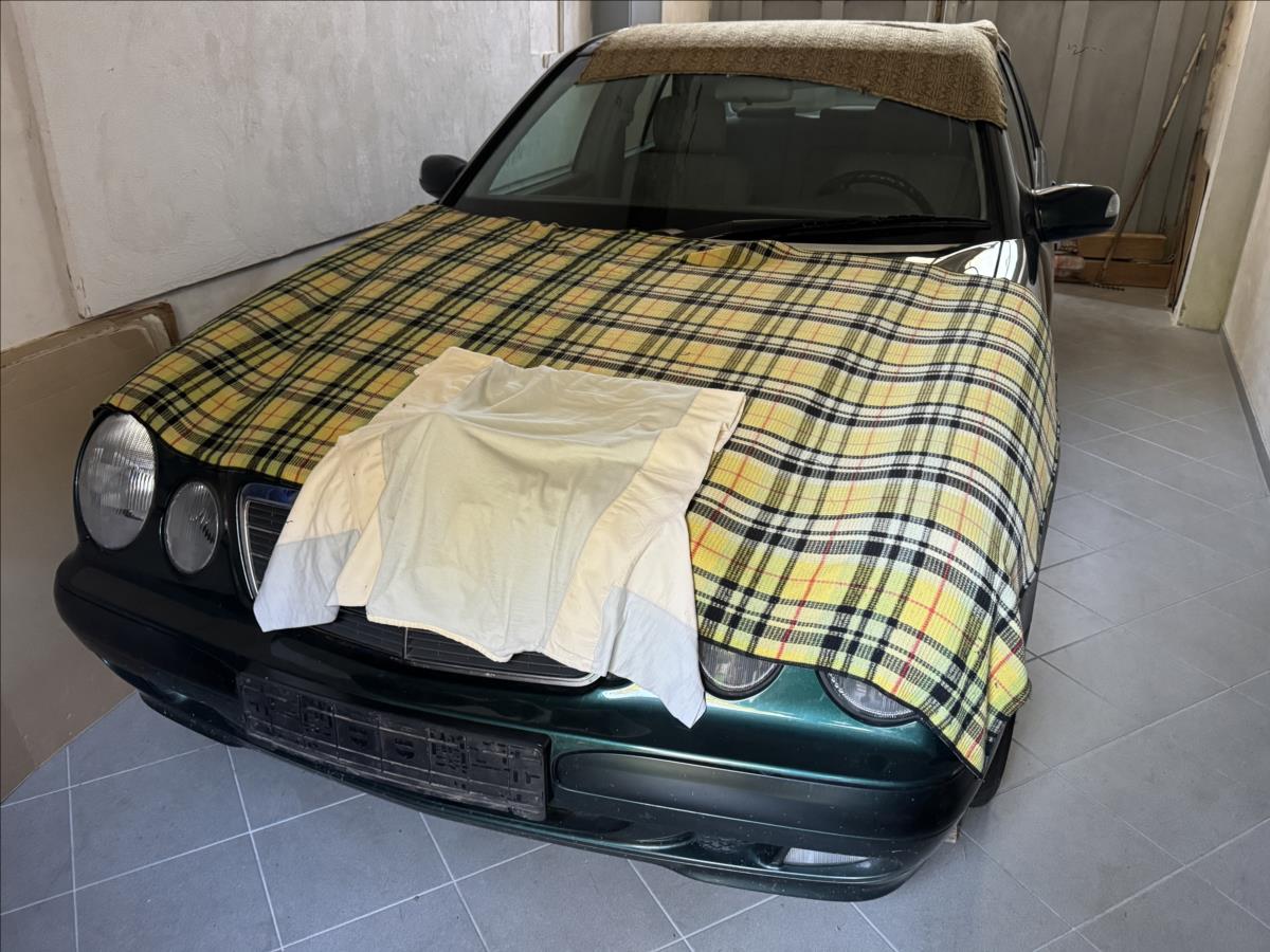 Mercedes-Benz Třídy E