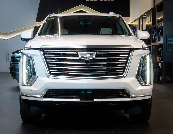 Cadillac Escalade 13
