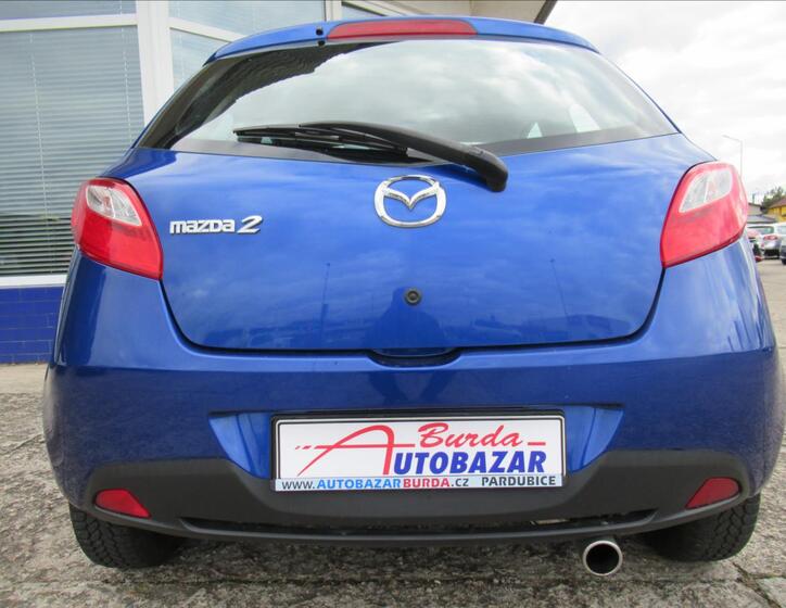 Mazda 2 6