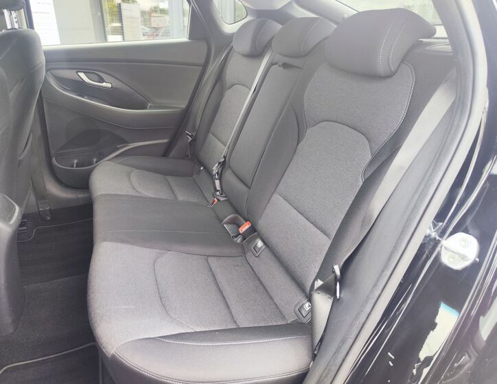 Hyundai i30 11