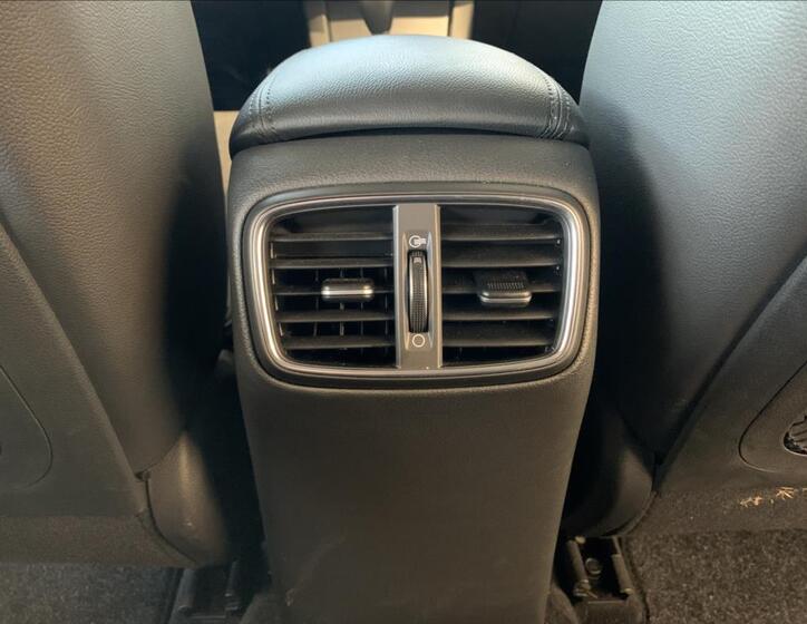 Hyundai i30 18