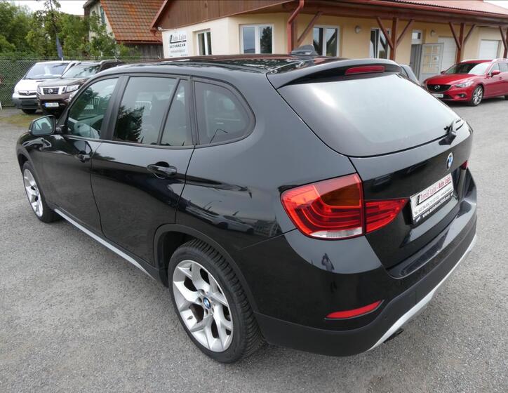 BMW X1 6