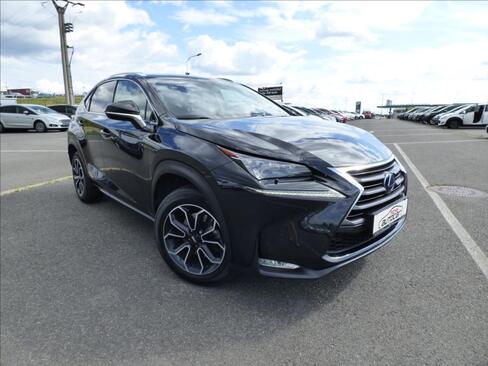 Lexus NX 300h