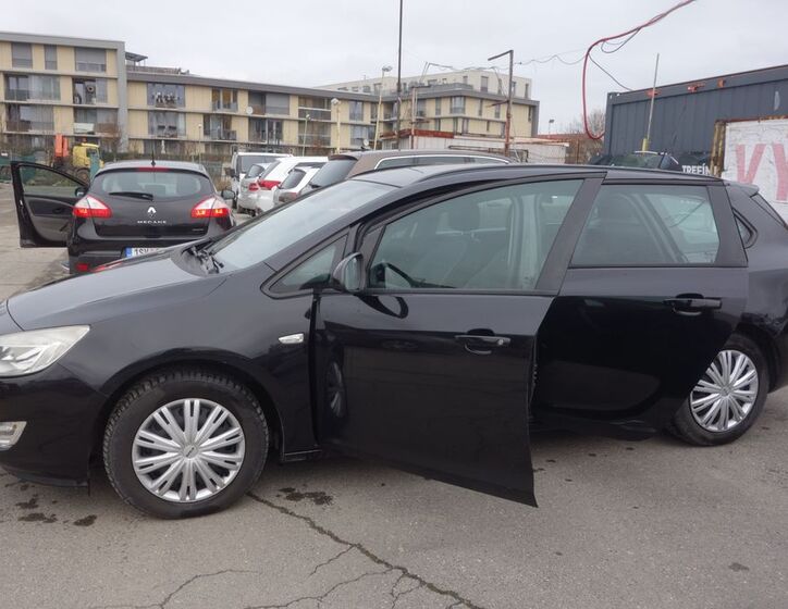 Opel Astra 14