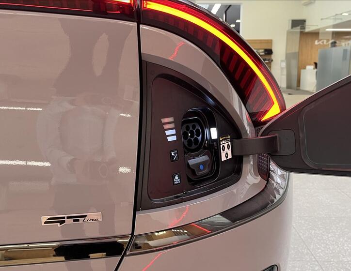 KIA EV6 24