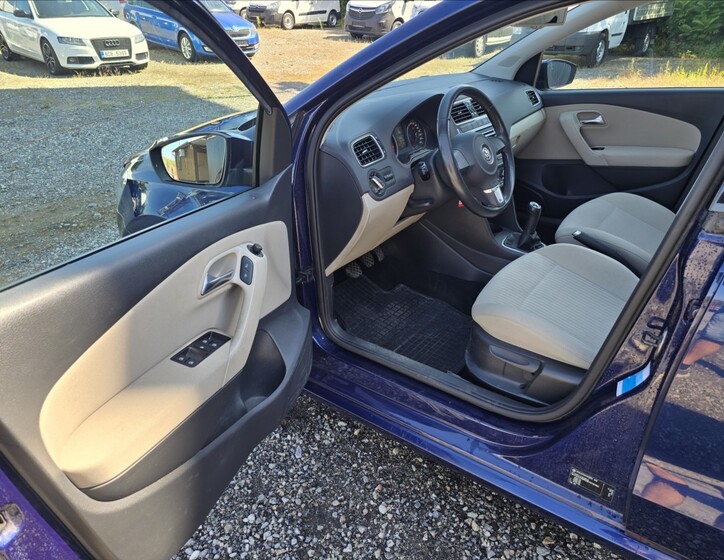 Volkswagen Polo 10