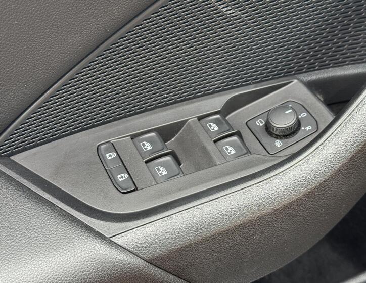 Škoda Octavia 23