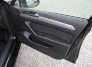 Volkswagen Passat 10