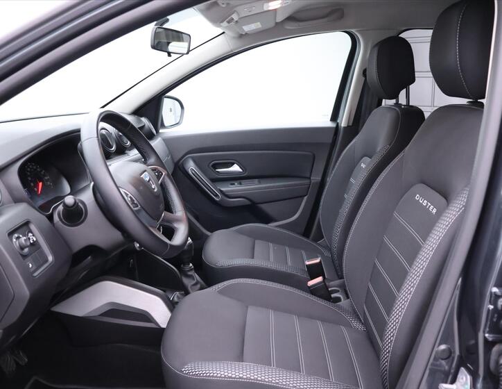 Dacia Duster 10