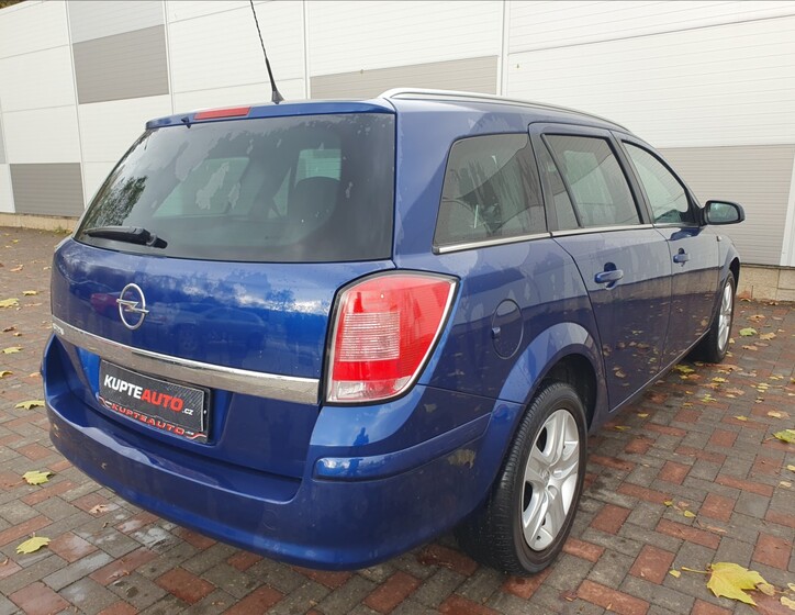 Opel Astra 5