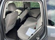 Volkswagen Passat 13