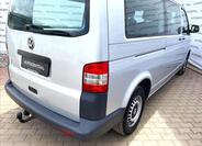 Volkswagen Transporter 9