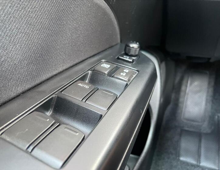 Suzuki Swift 19