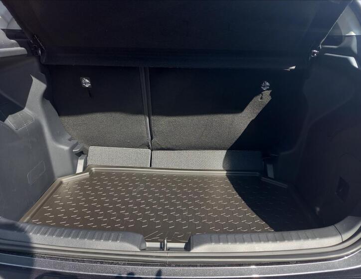 Toyota Yaris 11