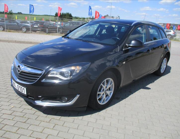 Opel Insignia 1