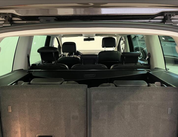 Volkswagen Sharan 24