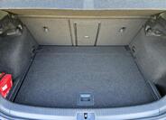 Volkswagen Golf 21