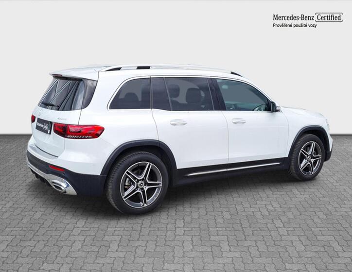 Mercedes-Benz GLB 5