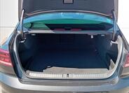 Volkswagen Passat 10