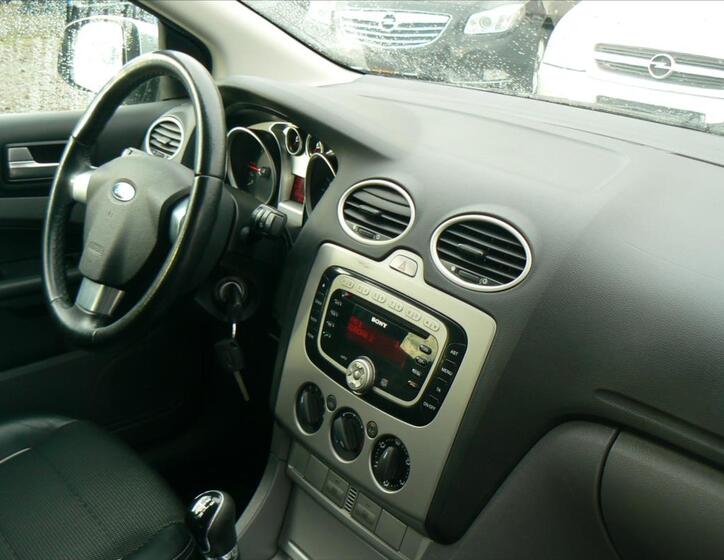 Ford Focus 17