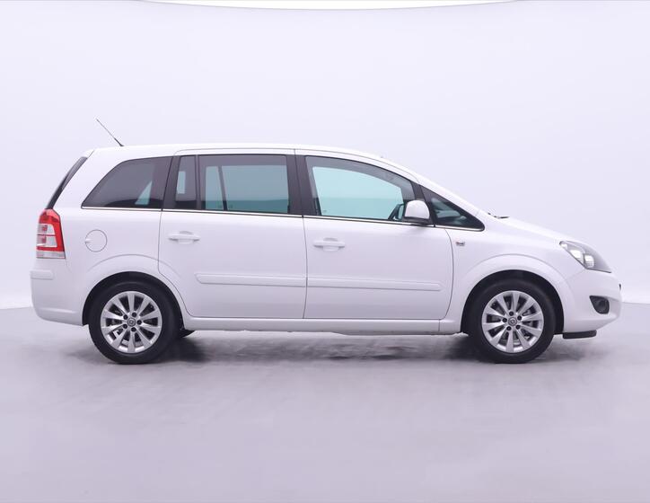 Opel Zafira 8