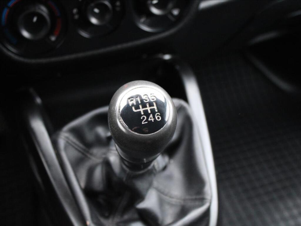 Opel Combo 16
