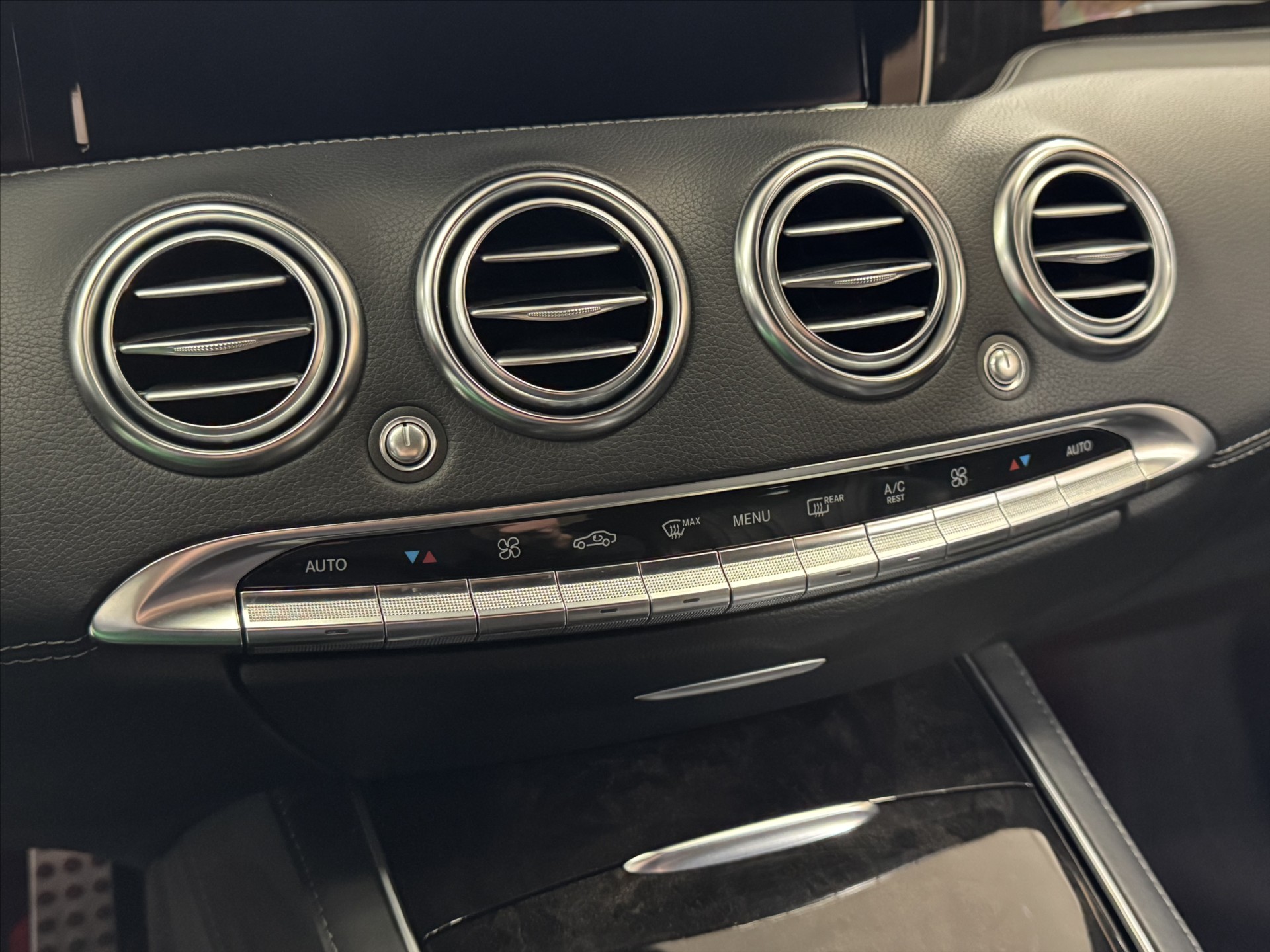 Mercedes-Benz Třídy S