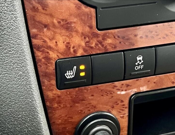 Jeep Grand Cherokee 12