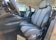Peugeot 3008 8