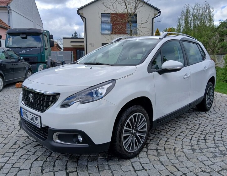 Peugeot 2008 11