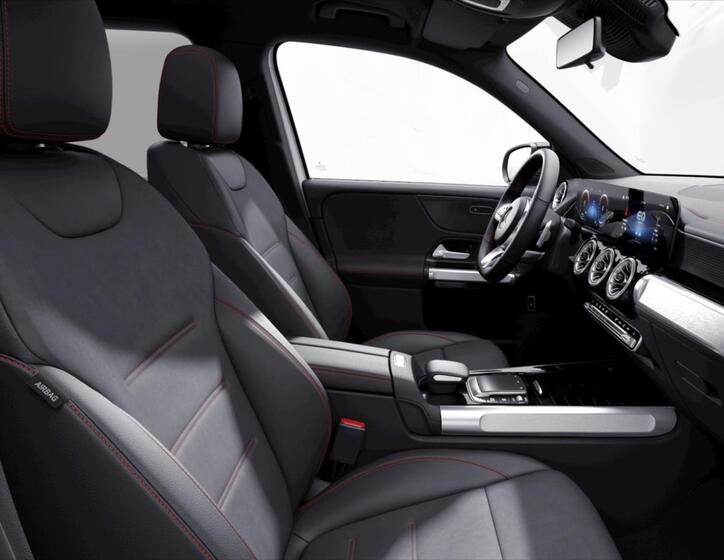 Mercedes-Benz EQB 7