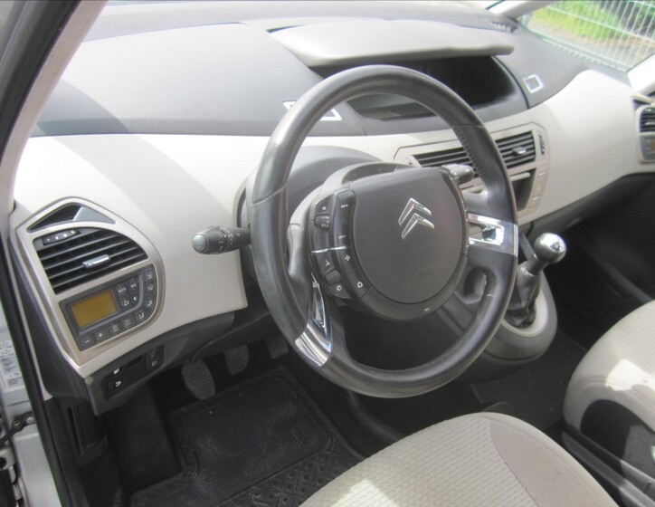 Citroën C4 Picasso 10