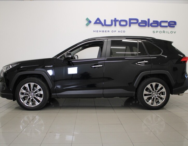 Toyota RAV4 5