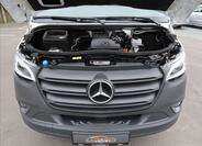 Mercedes-Benz Sprinter 18