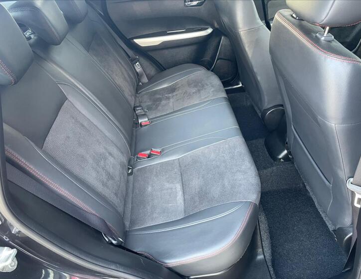 Suzuki Vitara 6