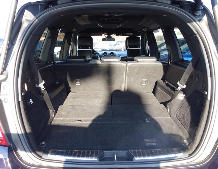 Mercedes-Benz GL 19