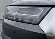 Audi Q7 8