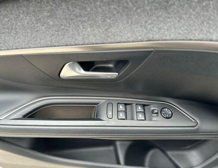 Peugeot 3008 17