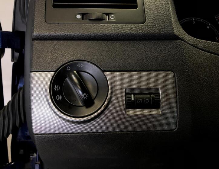 Volkswagen Multivan 23