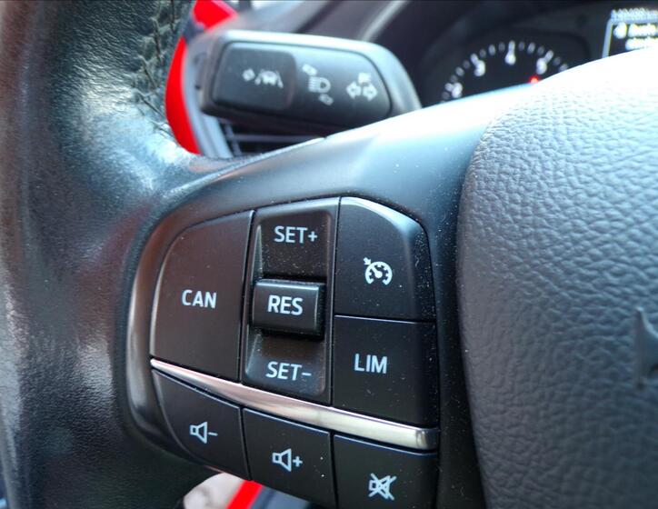 Ford Focus 13