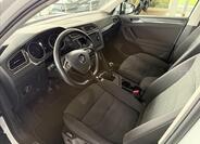 Volkswagen Tiguan 7