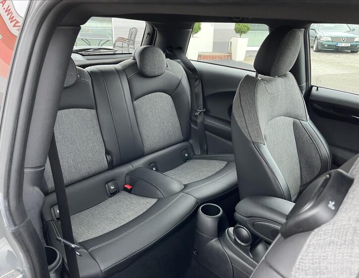 Mini Cooper 22