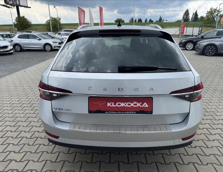 Škoda Superb 5