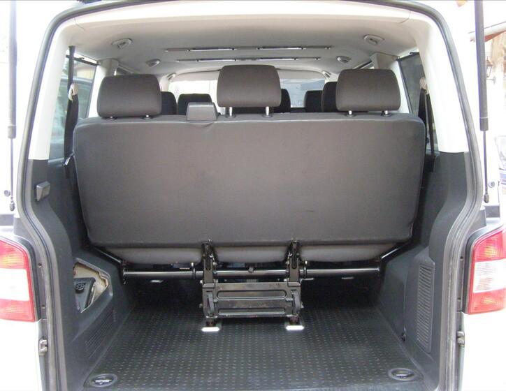 Volkswagen Caravelle 14