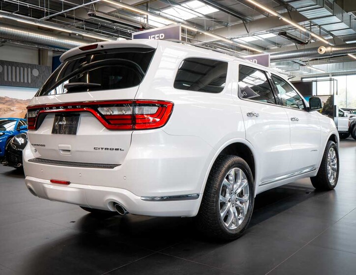 Dodge Durango 8