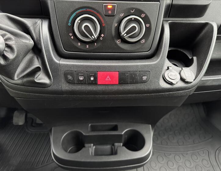 Peugeot Boxer 28